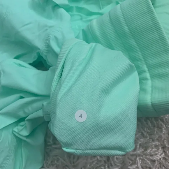 💚SOLD-Lululemon studio pants sz4💚 - Picture 7 of 8